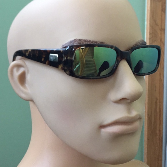 Gucci  Sunglasses - Picture 6 of 8
